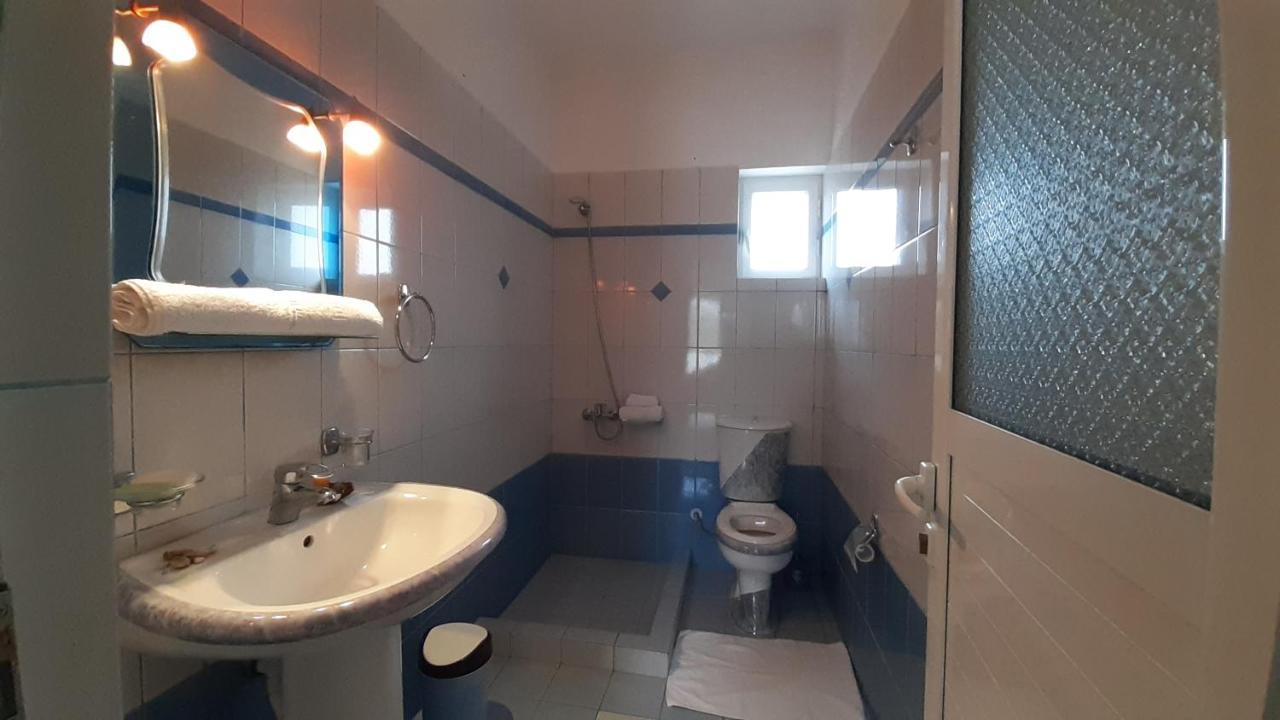 Villa Zotaj クサミル 部屋 写真